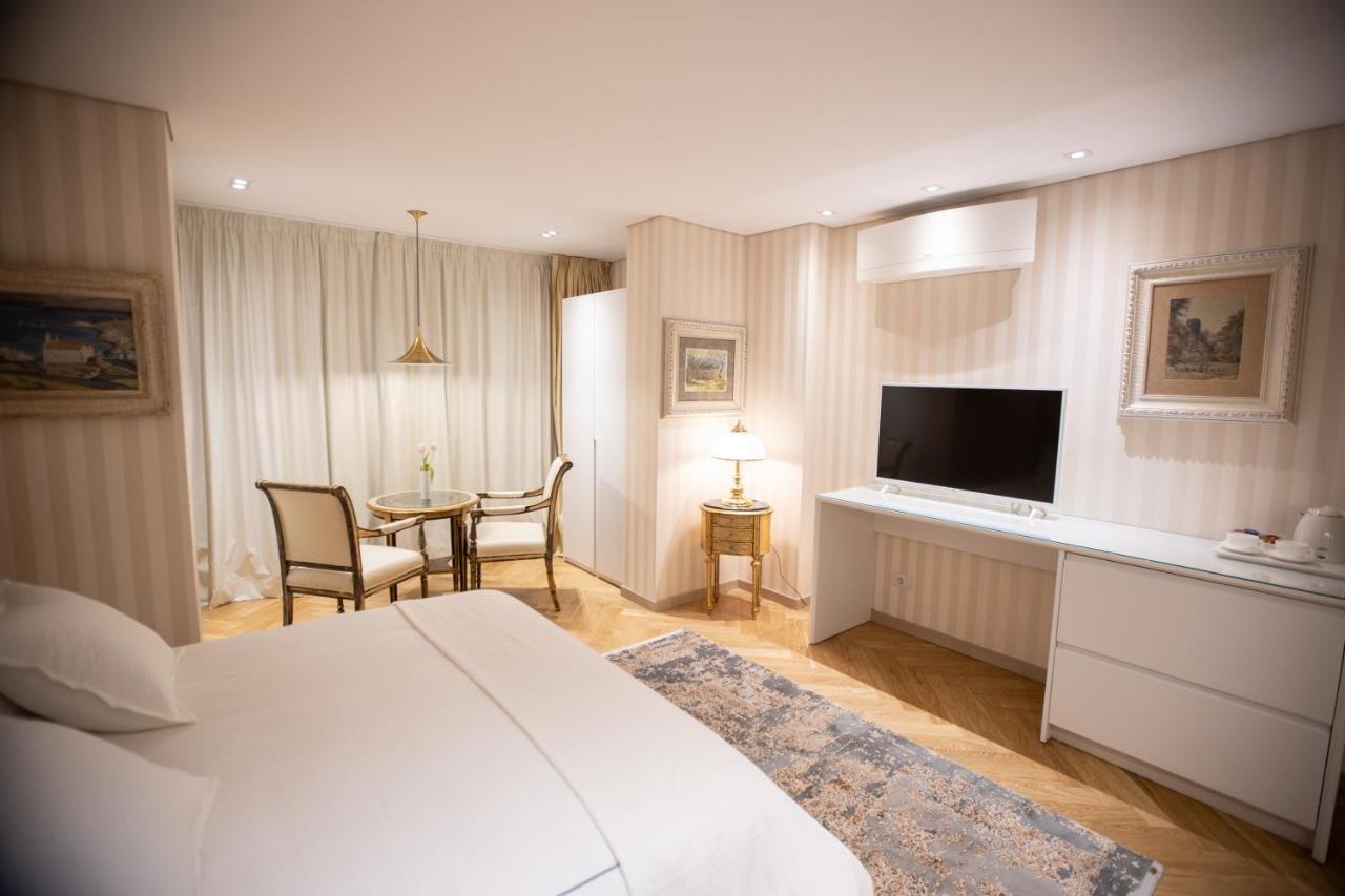 Seven Luxury Tiranë
