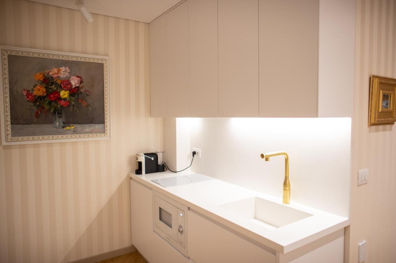 Seven Luxury Apartamento Tirana
